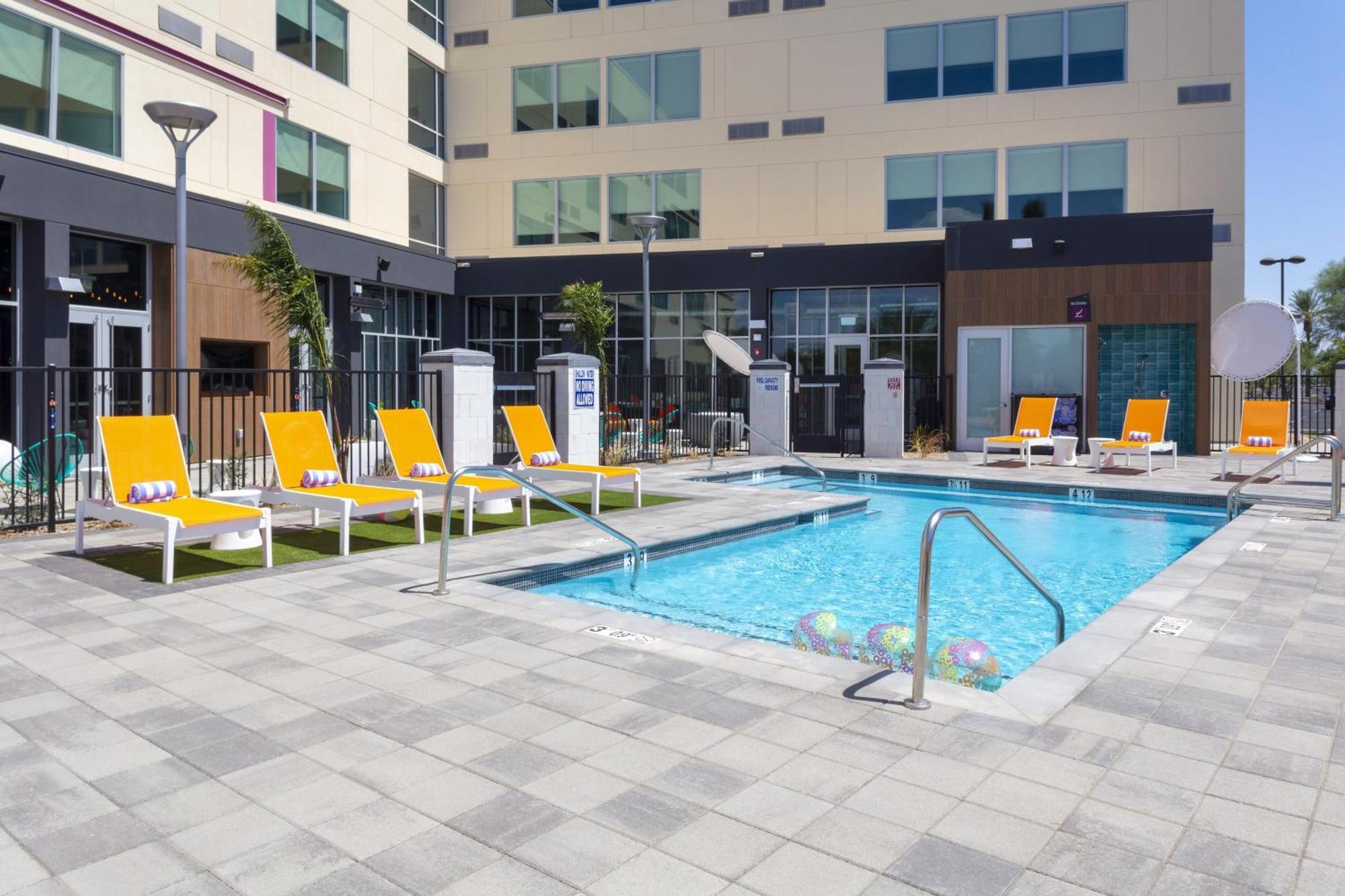 Aloft Glendale At Westgate Exterior foto